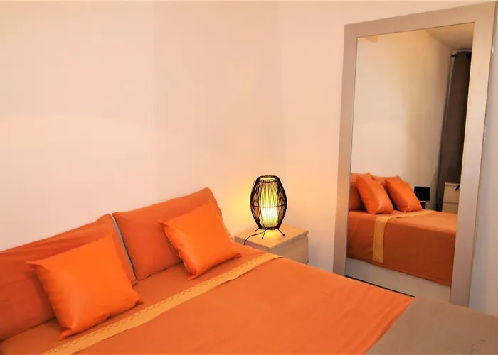 Zebra 3 Piscines Apartman *