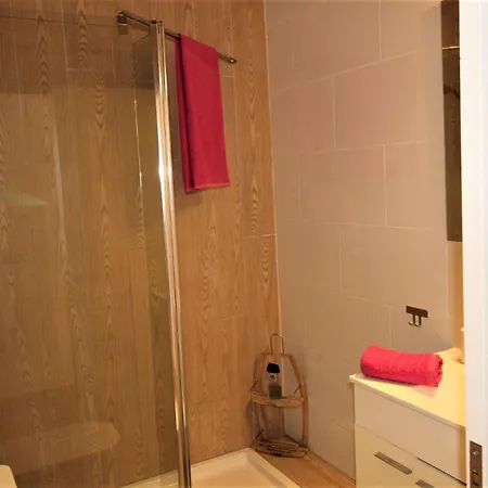 Zebra 3 Piscines דירה *