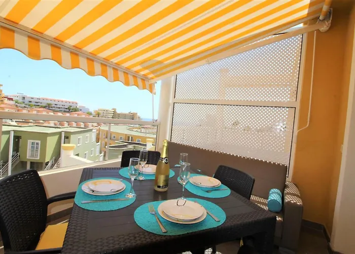 Zebra 3 Piscines Апартаменти